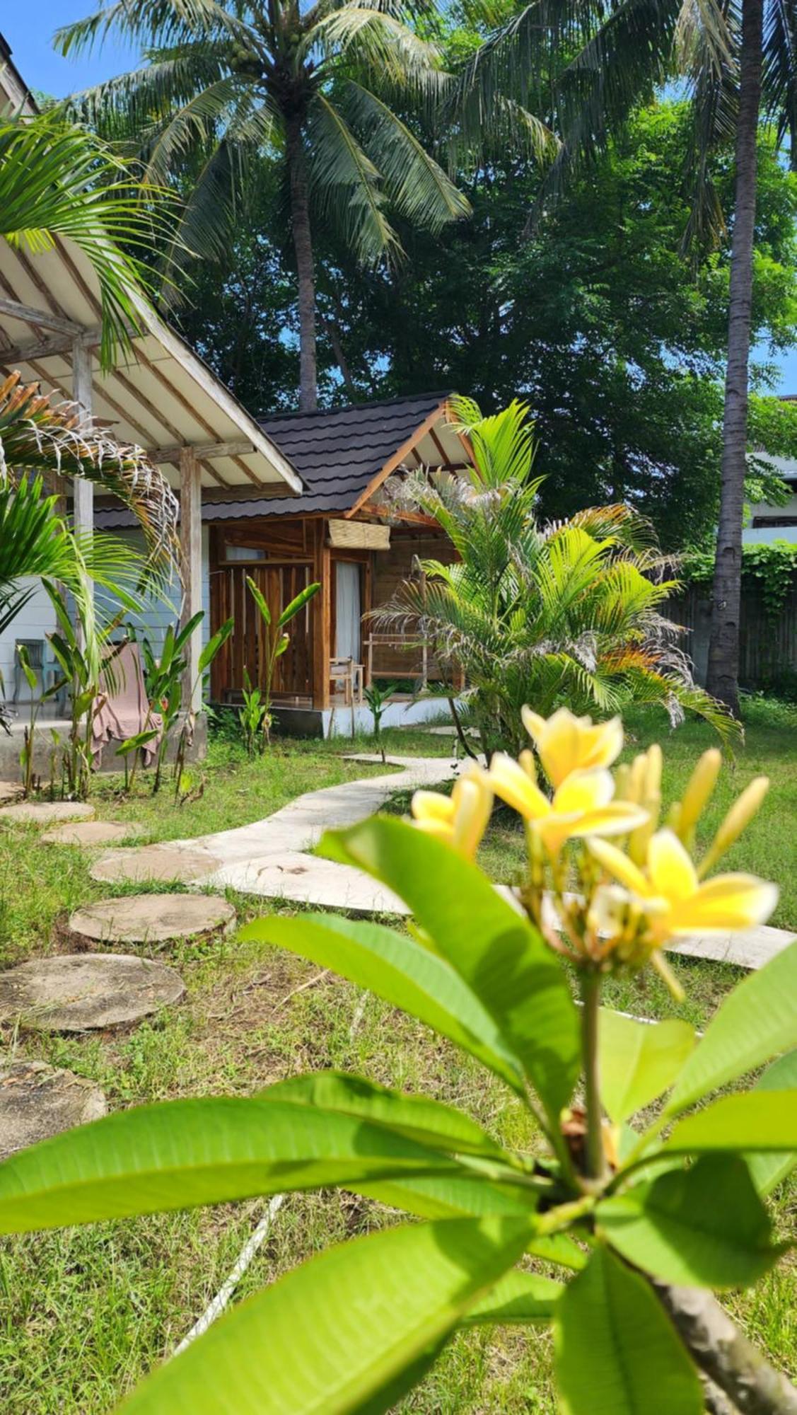 Kayu Cottage Gili Trawangan Room photo