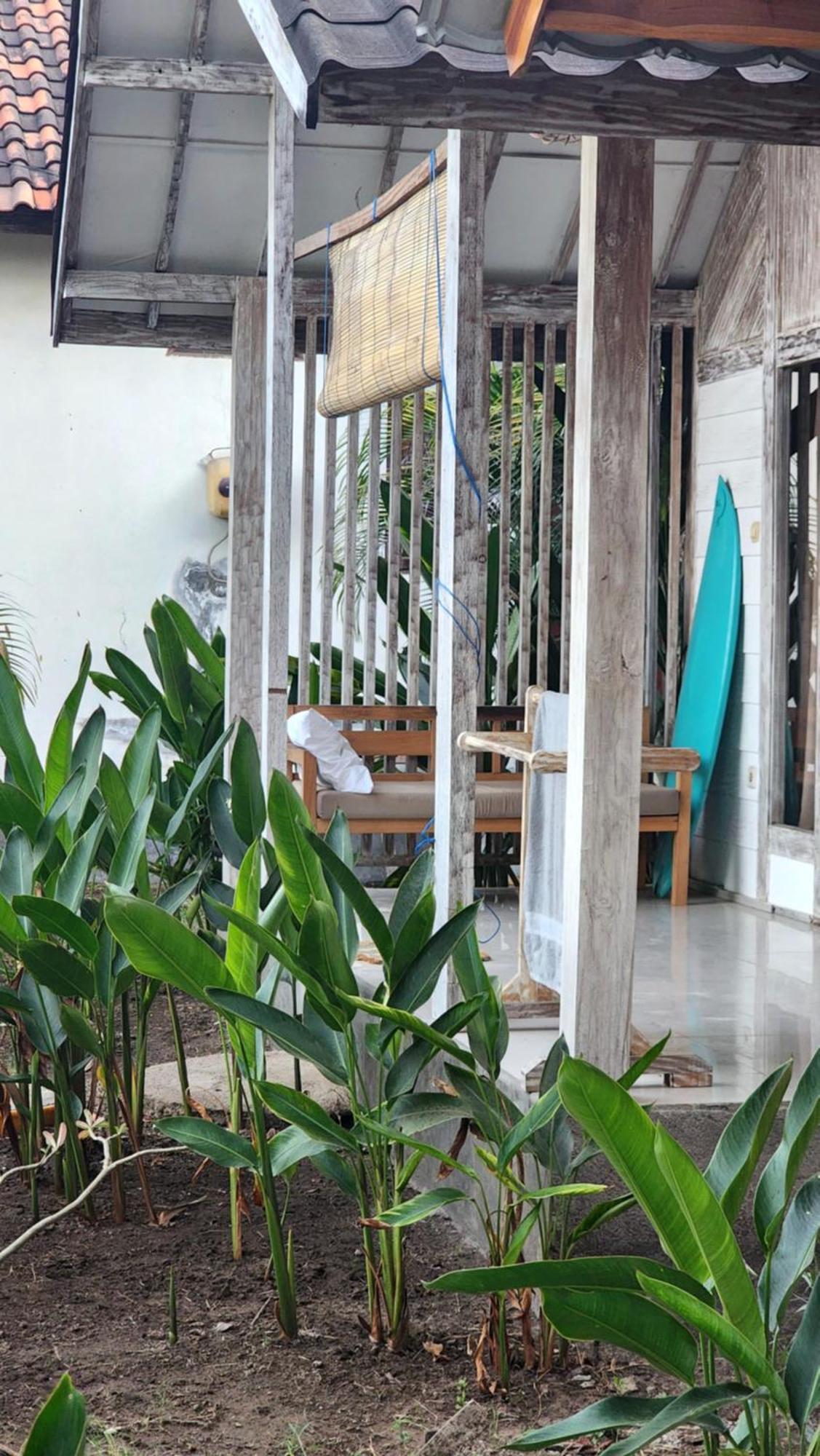 Kayu Cottage Gili Trawangan Exterior photo